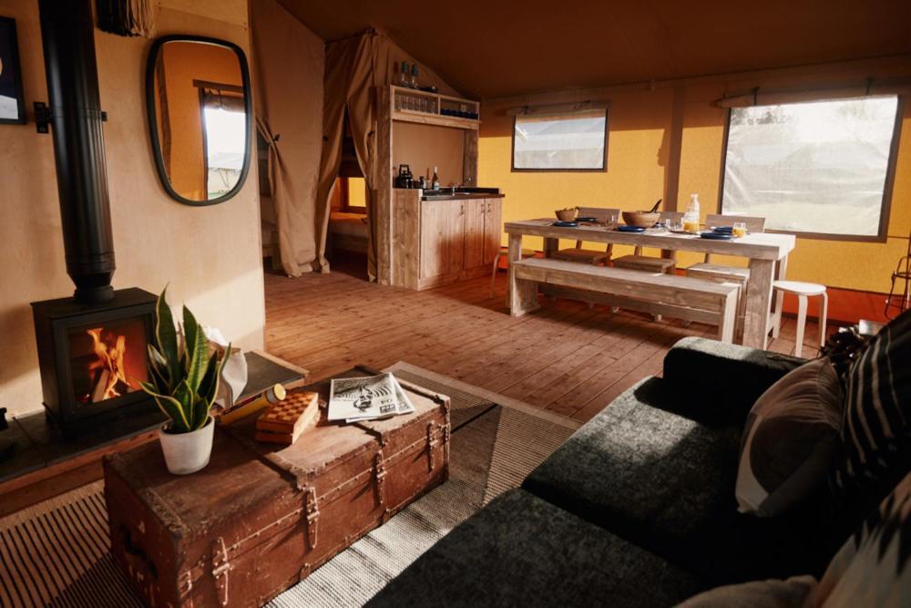 The Camp At The Wave Hotell Bristol Exteriör bild